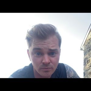 Meet your Posher, Adam